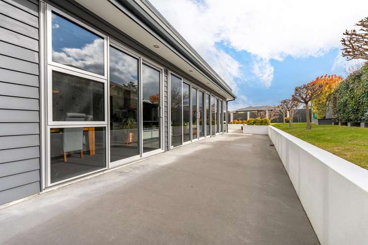 2 Meadowstone Street Gleniti_8