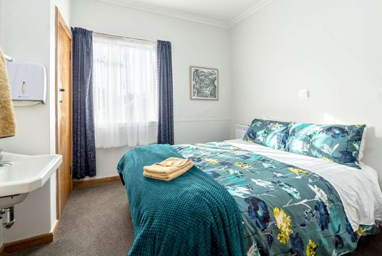 42 Main Street Eketahuna_5