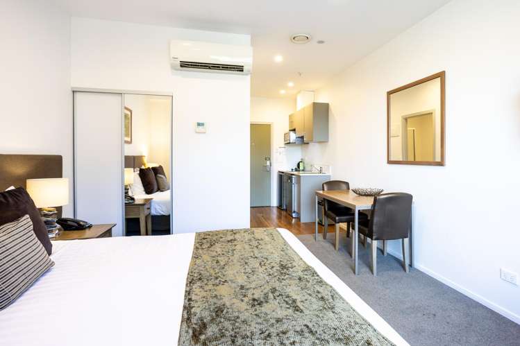 302/32 Red Oaks Drive Frankton_10