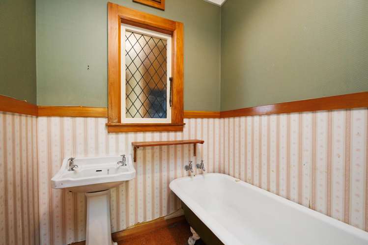 33 Kingswood Street Takaro_11