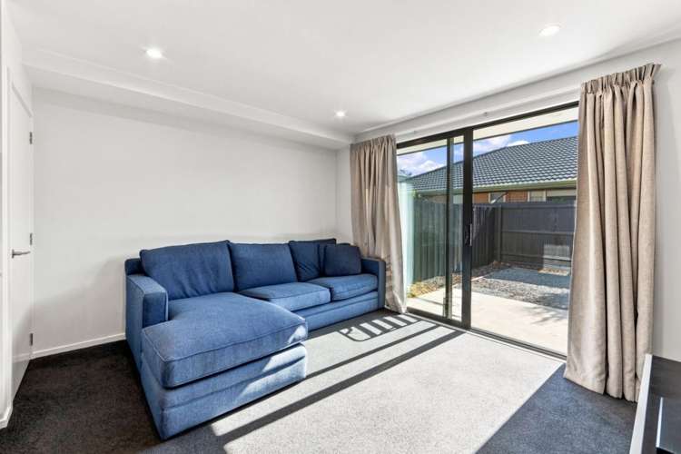 4/9 Grove Road Addington_9