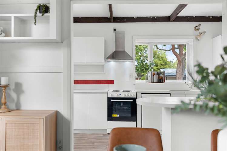 388 Ilam Road Bryndwr_7