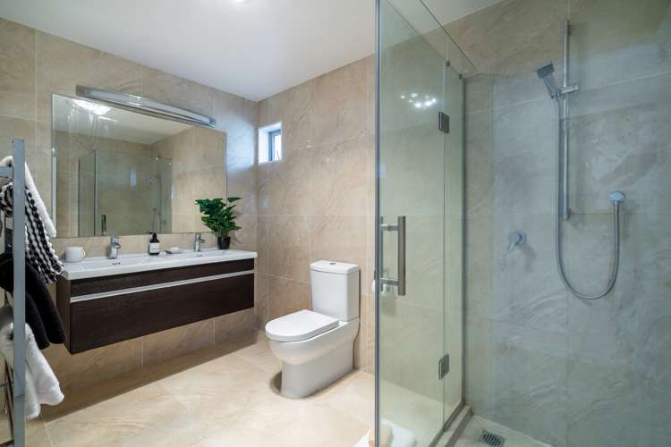 13 Pin Oak Drive Schnapper Rock_28