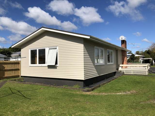 9 Brennan Avenue Te Atatu Peninsula_4