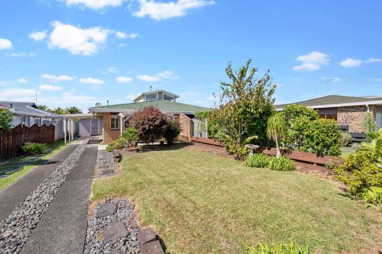 8 West Hoe Road Orewa_11