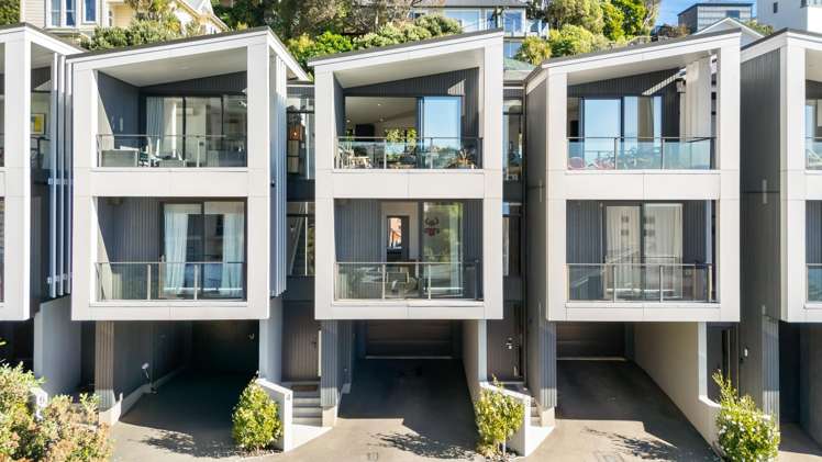4/18 Oriental Terrace Oriental Bay_23