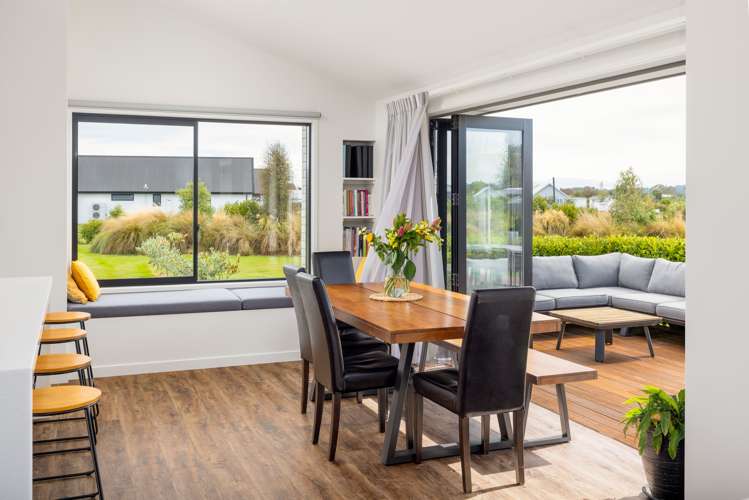 5 Evergreen Drive Woodend_7