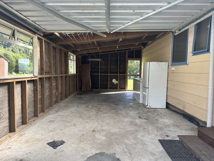 4248 Harihari Highway Harihari_15