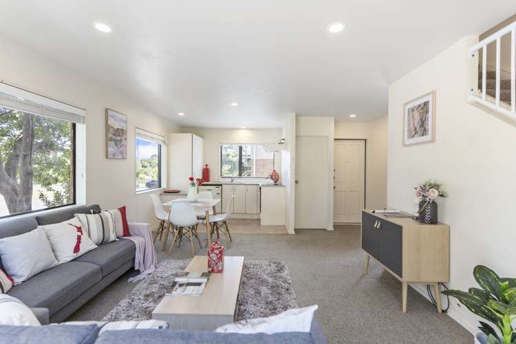 12/1 Melview Place New Lynn_3