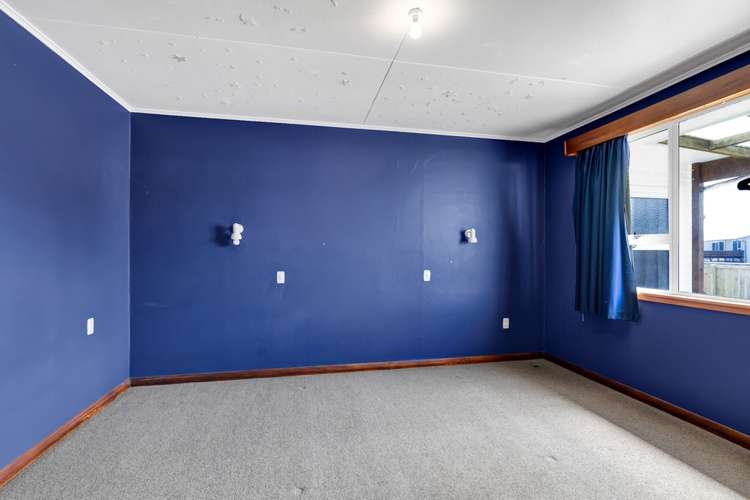 32 Dieffenbach Street Opunake_20