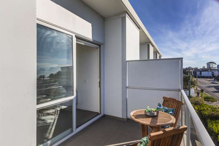 16/468 Cashel Street Linwood_3