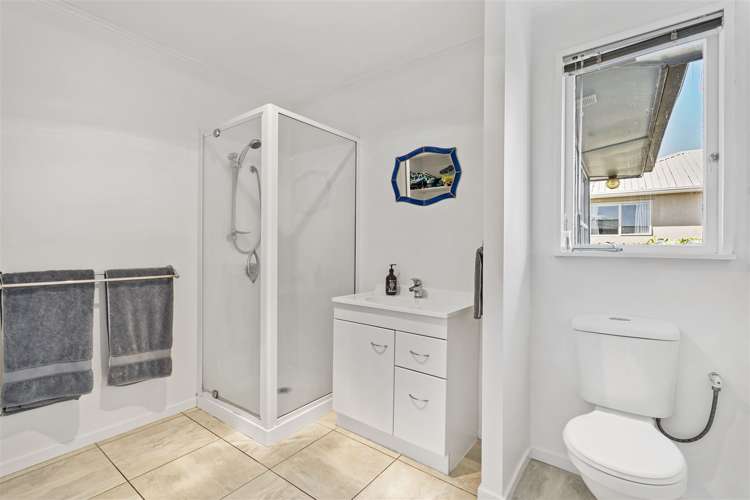 2/28 Bay Street Red Beach_13