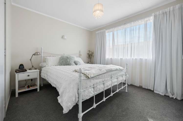 13 Marion Place Deanwell_6