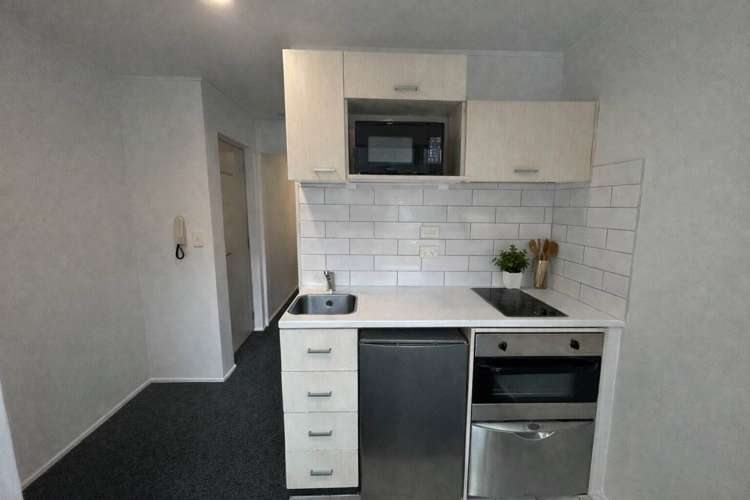 513/72 Nelson Street Auckland Central_3