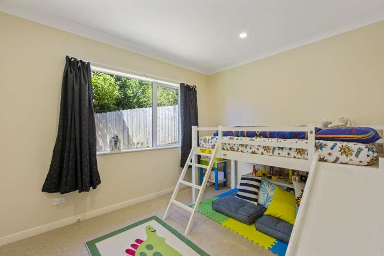 19a Viridian Lane Greenhithe_16