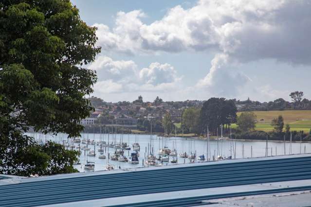 4/2 Riverview Road Panmure_2