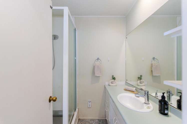 1 Claret Place Henderson_19