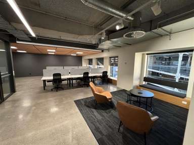 23 Customs Street East_2