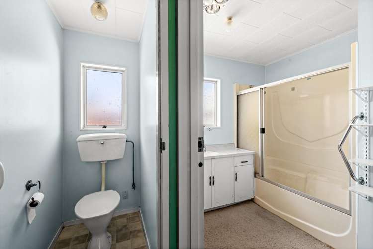 1/11 Gebbie Road Taradale_10