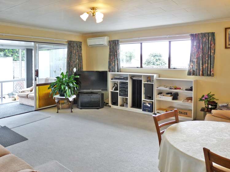 1/6 Arapiki Road Stoke_2