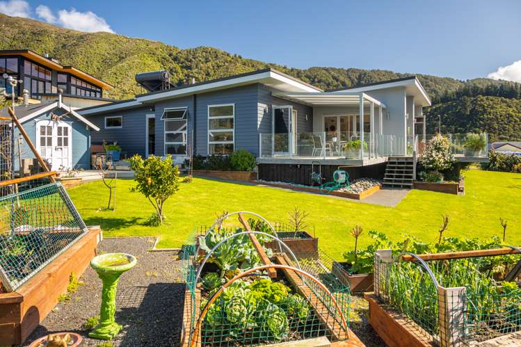 33 Harbour View Heights Picton_15