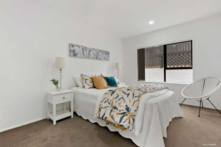 5 Aspiring Avenue Clover Park_16