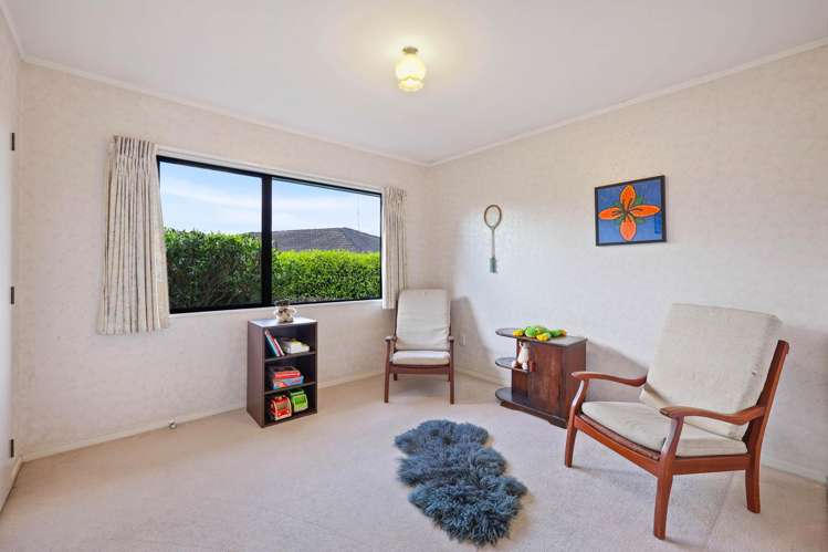 57 Mirrabooka Avenue Botany Downs_18