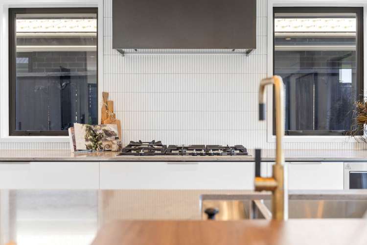 19 Te Rata Boulevard Karaka_7