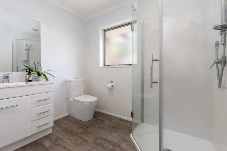 1 Oaktree Lane Bishopdale_21