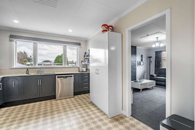 48 Ross Street Grasmere_2