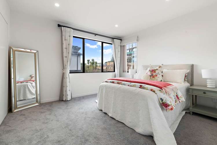 68 Armstrong Farm Drive East Tamaki Heights_26