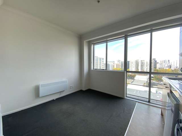 810/149 Nelson Street City Centre_3