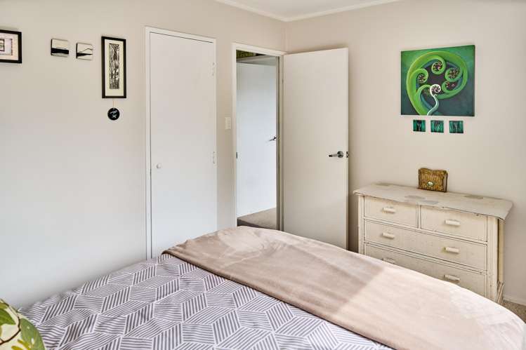 1/13 Eskdale Road Papakowhai_11
