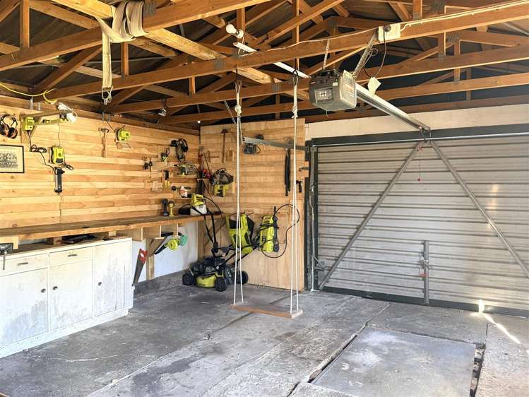 31 Fox Street Cobden_21