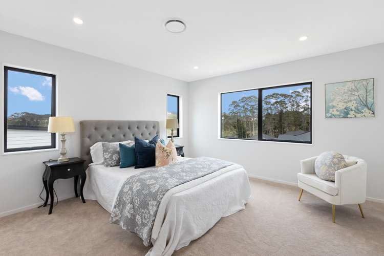 279 West Hoe Heights Orewa_12