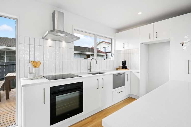 12A Madison Place Dinsdale_8