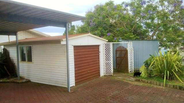 132 Kingswood Road Brookfield_2