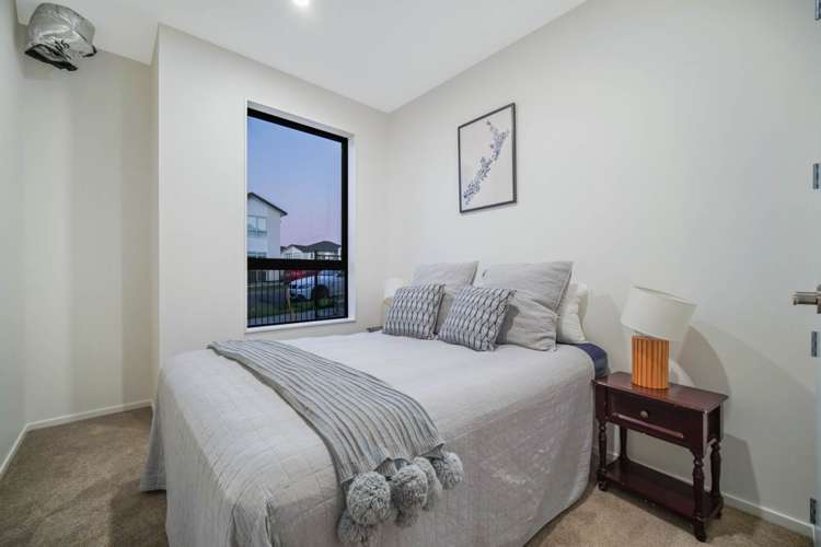 5 Uru Drive Flat Bush_12