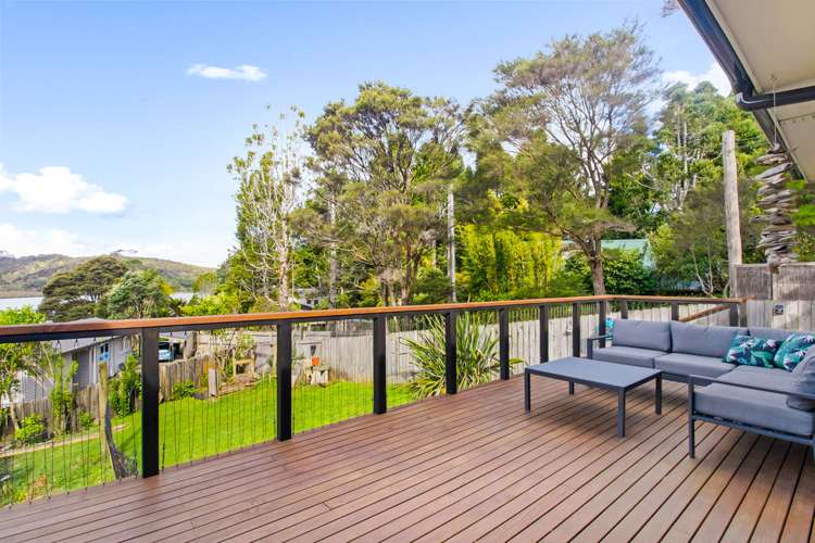 14 Staley Road Parau_3