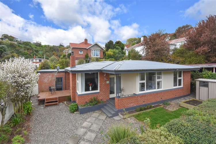 2 Woodside Terrace Andersons Bay_17