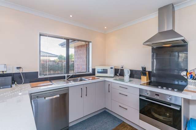 4 Belle Maison Court Levin_3