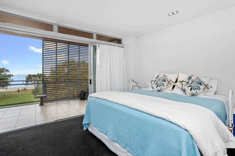 17/6 Beach Front Lane Browns Bay_8