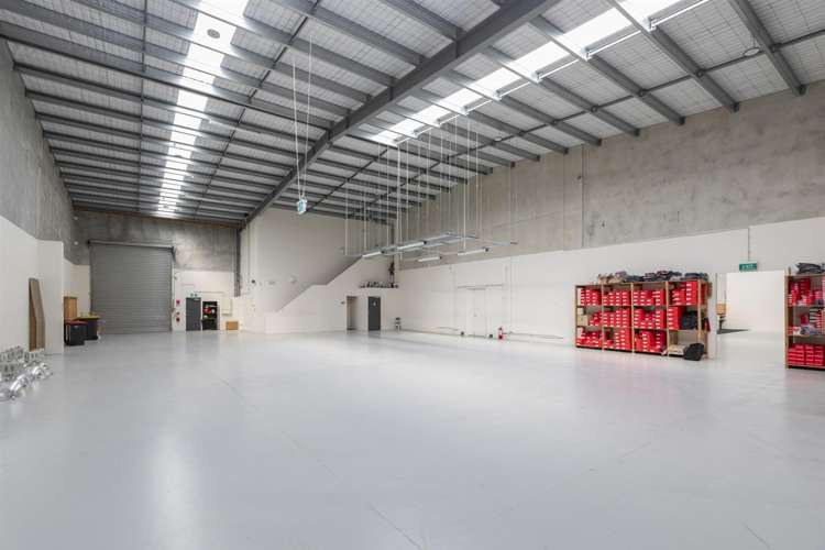 Units 14 & 15, 150 Cavendish Road Casebrook_11