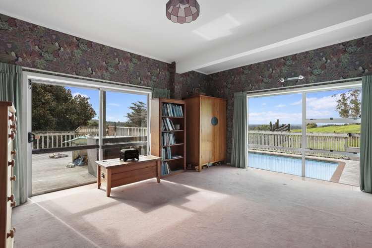 267 Forest Hill Road Waiatarua_16