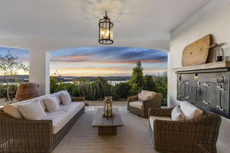 211 Te Whau Drive Waiheke Island_17