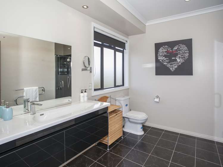 18 Johnstone Drive Fitzherbert_15