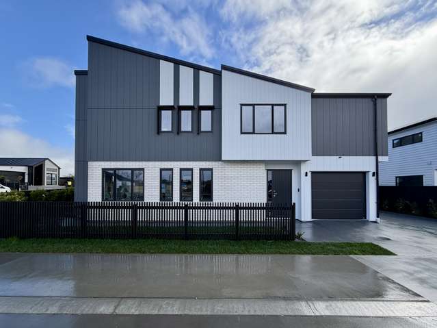 Corner Contemporary Comfort, Made for Modern Life