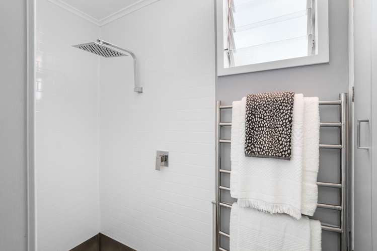 15 Pacific Drive Tairua_22