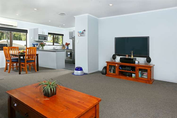 5 Coey Place Glen Eden_5
