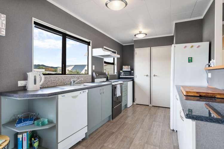 805b Ocean Road Whangamata_15